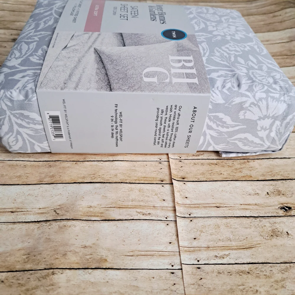 Better Homes & Gardens 300 TC Twin  Floral Sateen Sheet Set in Light Gray